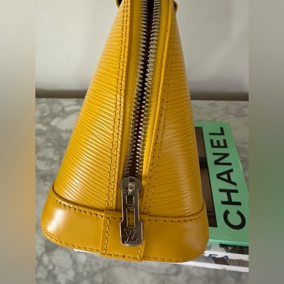 LOUIS VUITTON ALMA BB - Picture 4 of 13